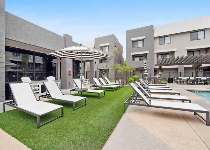 Cozysuites - Westgate With Pool 09 Apartment Glendale